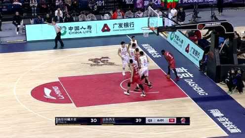 《CBA全场集锦》【得分】神仙打架！劳森超级拉杆打进 约瑟夫杨转身后仰命中