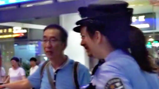 密云怀柔突降暴雨 消防队员成功救援150余人
