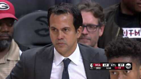 《NBA全场回放》【纯享】热火vs老鹰精华回放 热火众将强势进攻击溃老鹰