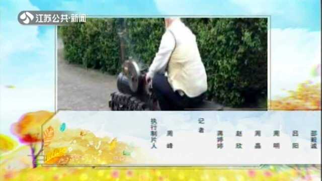 英国——老人制造“迷你版”火车