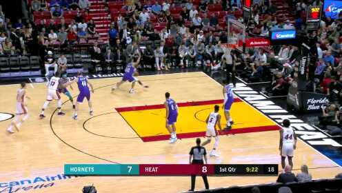 《NBA全场集锦》腾云驾雾 纳恩直捣黄龙空中拉杆换手上篮打进