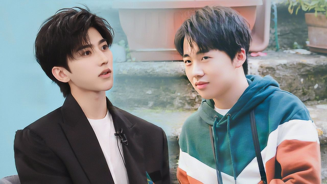 《奔跑吧》最新路透:蔡徐坤郭麒麟上演睡衣秀 张翰张天爱何穗现身