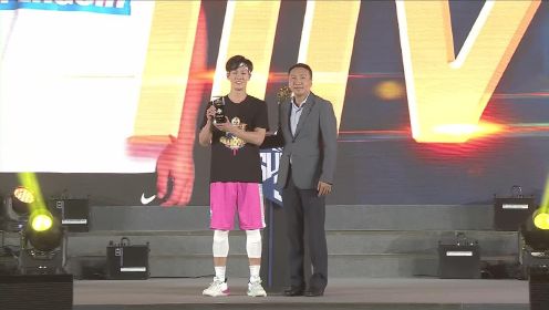 2020超级企鹅联盟SUPER3 李昀锐能力与颜值的担当荣获MVP