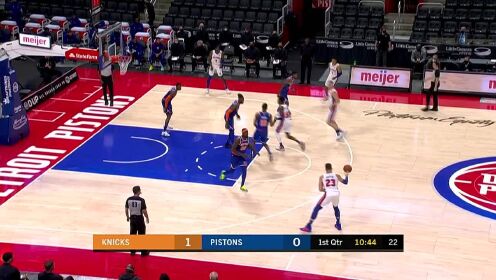 《NBA全场集锦》格里芬回归赛场风采依旧 虚晃一枪杀进内线1V3送妙传