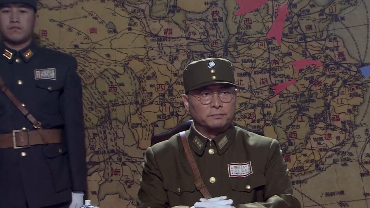 《东方战场》第十一集03:何应钦开始部署长城防御战,不求打赢,只求