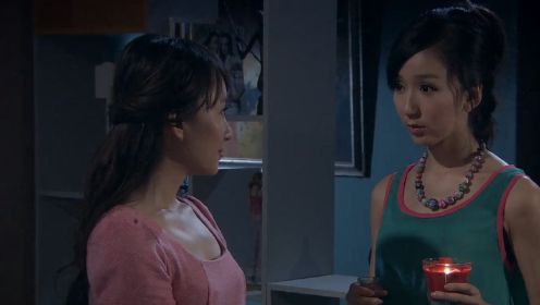 《爱情公寓3》第二十二集02：胡一菲向诺澜道歉，人家却夸赞曾小贤，还说身边有更好的人！