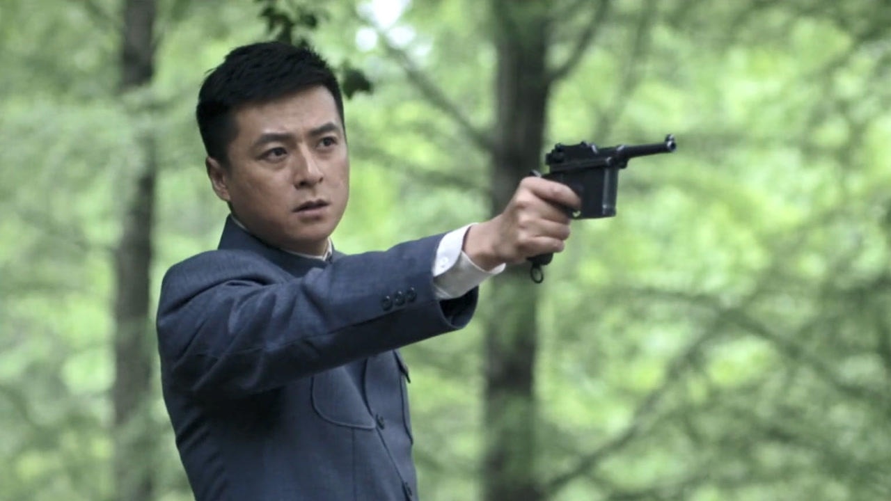 《追击者》第11集01：常平安中计被包围，高齐赶来解围最终壮烈牺牲_高清1080P在线观看平台_腾讯视频