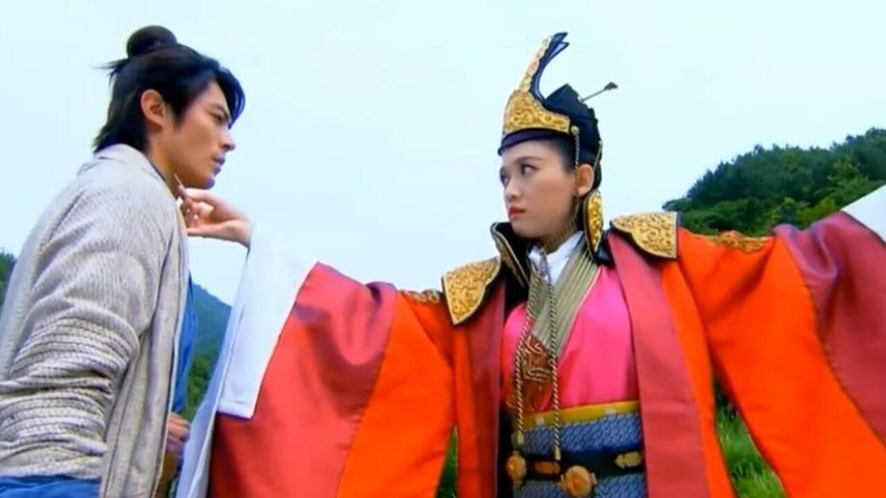 《笑傲江湖》cut连连看_《笑傲江湖》第42集01：令狐冲与东方不败发生打斗，令狐冲战败_电视剧_高清完整版视频在线观看_腾讯视频