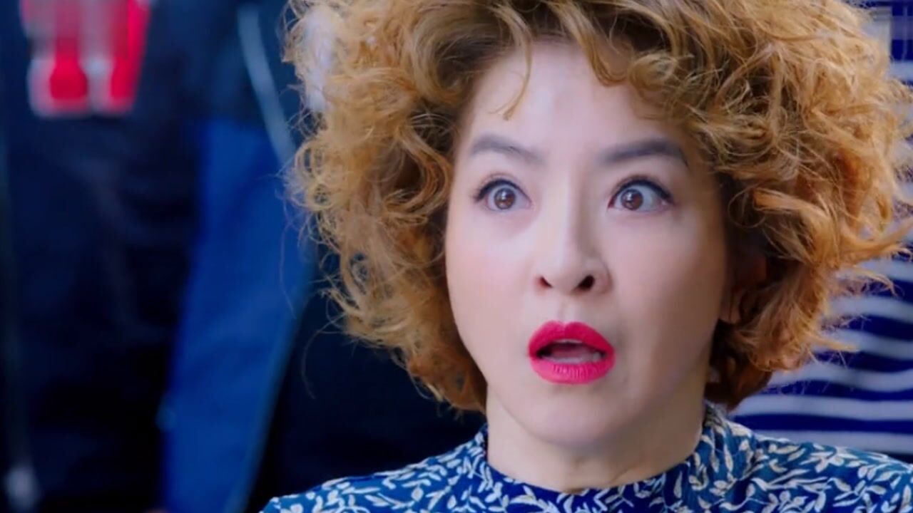 《极光之恋》第45集03:陈倩云为救女儿用身体挡炸弹,生死难料_高清