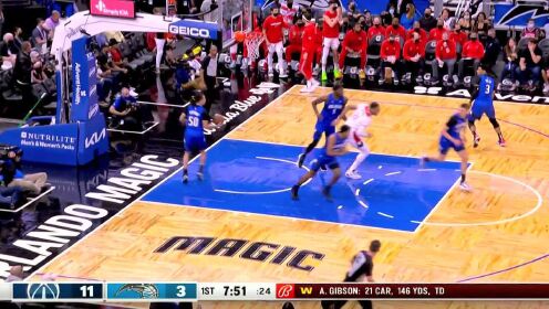 《NBA全场集锦》是真的秀！比尔风骚脚步翻身跳投稳稳命中