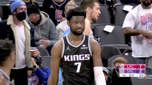 《NBA全场集锦》略微有点主场哨 梅图来篮下吃饼杀成2+1