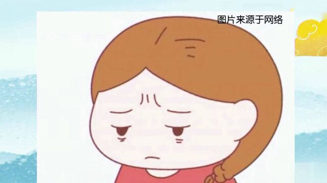 川字眉、扑克脸的人群看过来