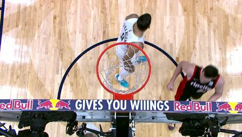 《NBA全场集锦》突出一个身体好！海耶斯僵硬拉杆就是能进