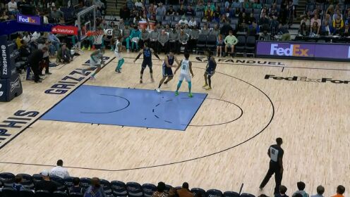 《NBA全场集锦》【原声】NBA常规赛：黄蜂vs灰熊第3节英文原声回放