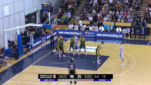 《FIBA》防了个寂寞？加里洛夫篮下空虚轻松扣篮