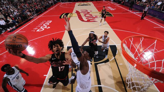 夏普vs灰熊集锦 砍下22+5关键时刻屡屡挺身而出助队取胜