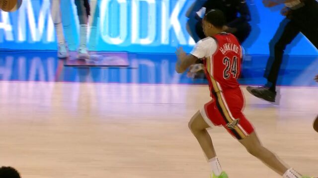 李鬼碰李逵的既视感！锡安面对兰德尔起飞强取2+1