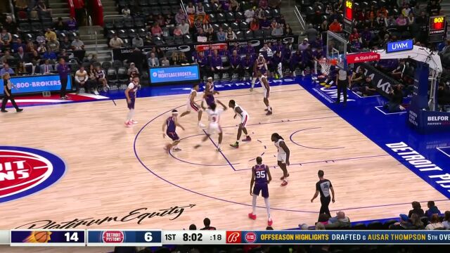 相当凶悍了 布克顶飞汤普森霸气跳投打进