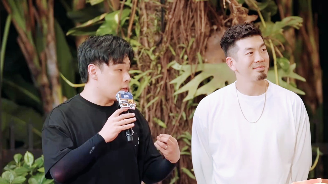 廖博主持讲解,邓超王勉:我们不配