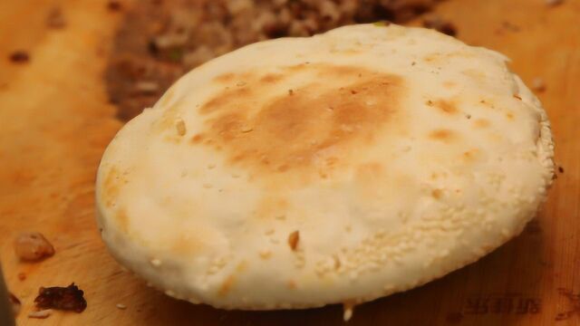 有一种馍叫鼓气馍它是这样炼成的石泉独有划开后夹啥都好吃