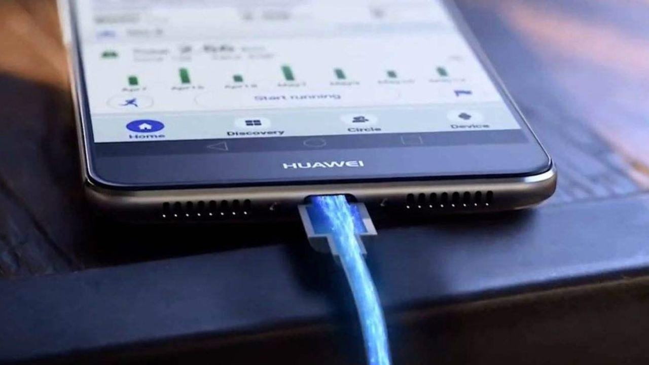 苹果电池门陷入困境华为石墨烯电池研究取得突破进展