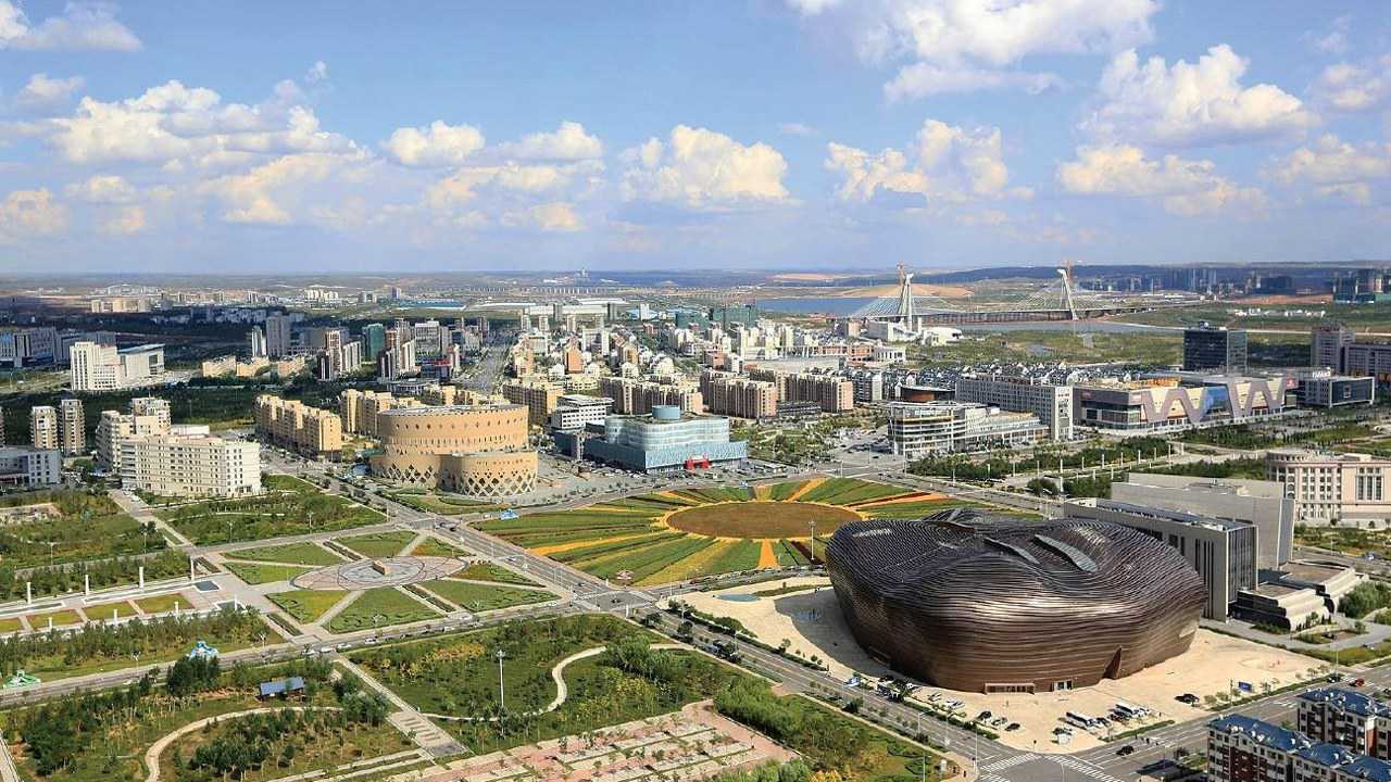 内蒙古最有钱的城市,人均gdp达到了23万,你们知道是哪吗?