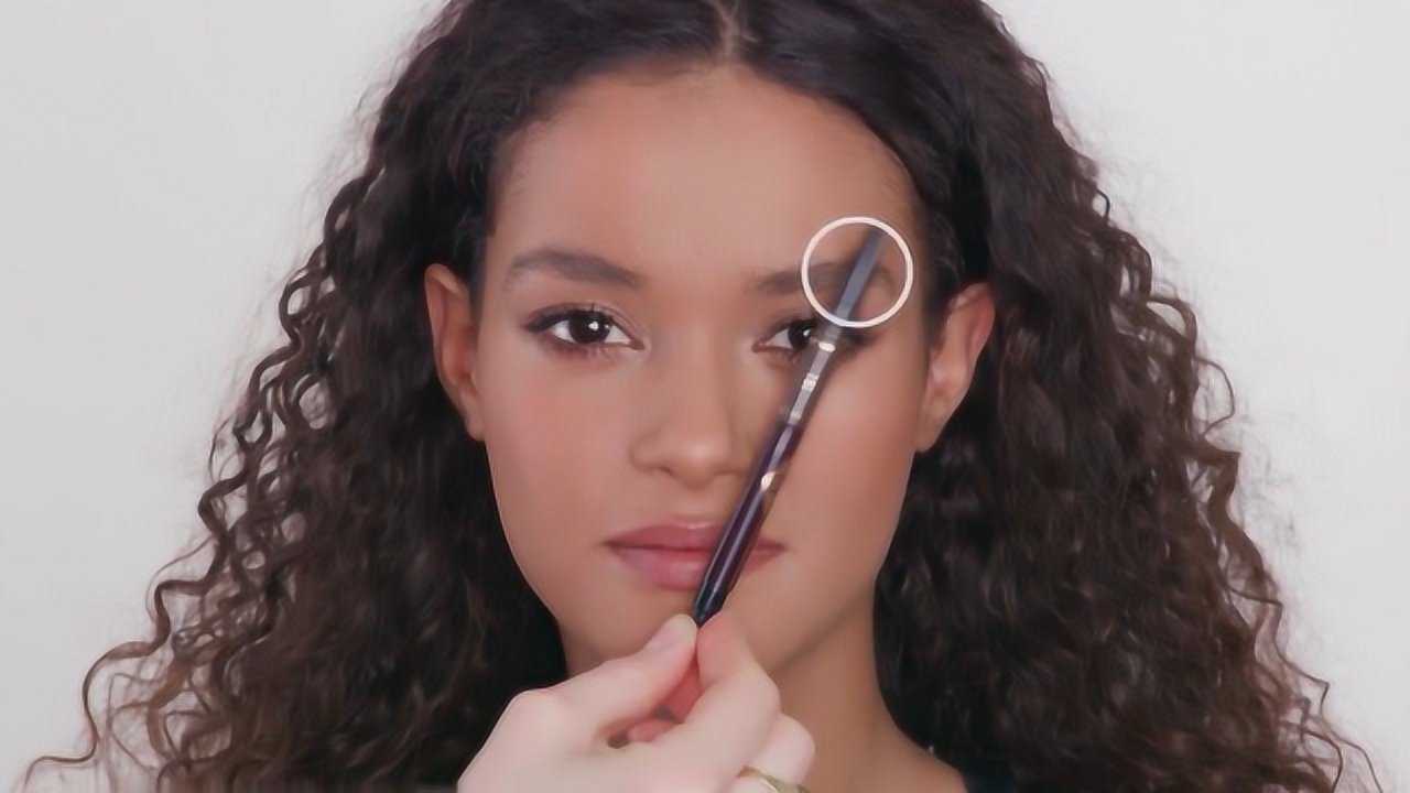 把平眉改成欧式上挑眉没气质才怪呢