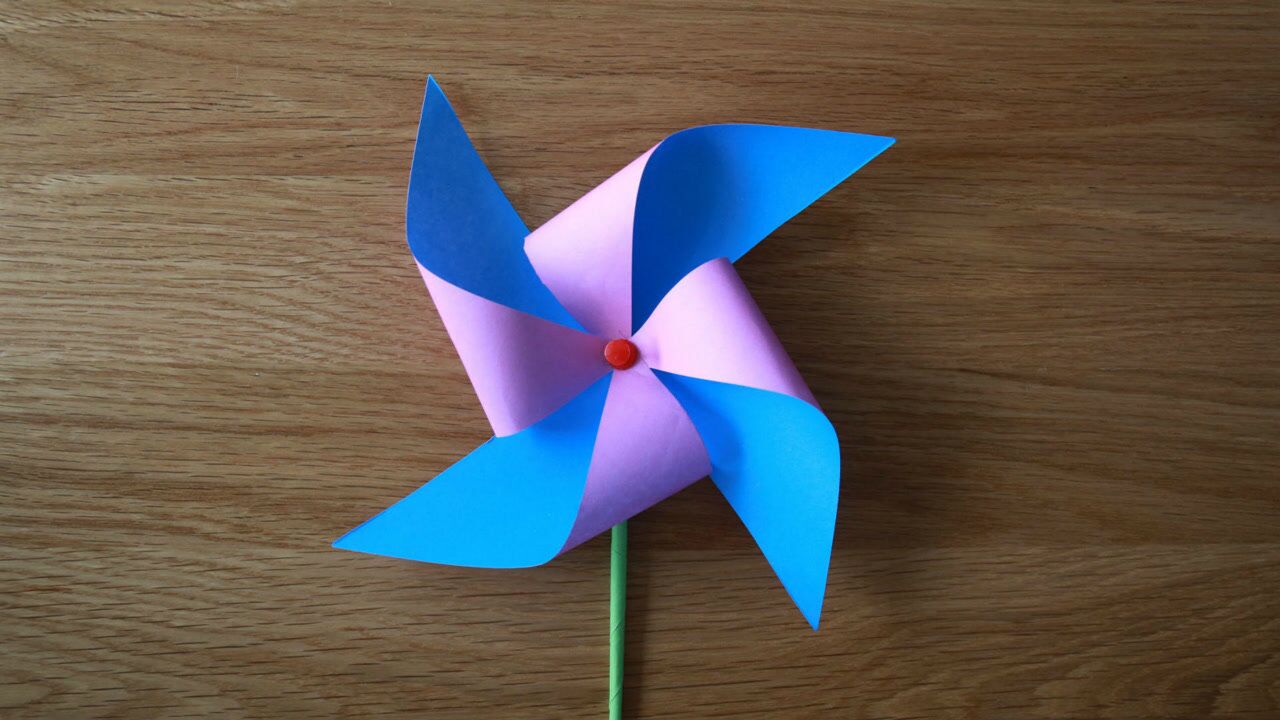 手工折纸风车,童年最喜欢的折纸玩具,简单又漂亮的风车折法教程_腾讯