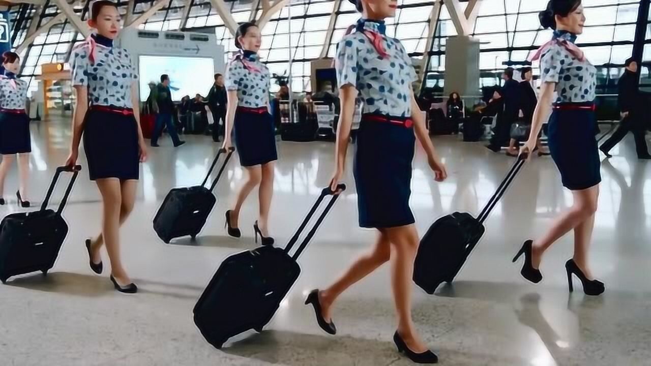 《后备空姐》:空姐齐走秀实在太美了