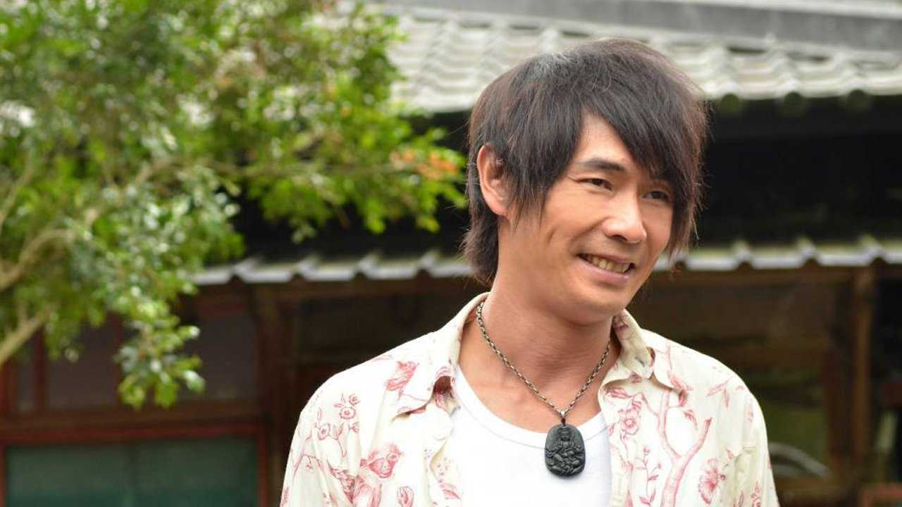 黄品源堪比陈世美妻子陪他渡过巨债的深渊为何出轨嫩模