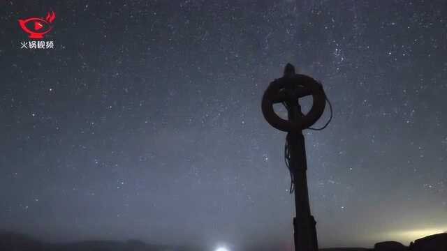 陪你去看流星雨!微速摄影展现北爱尔兰夜空的英仙座流星雨