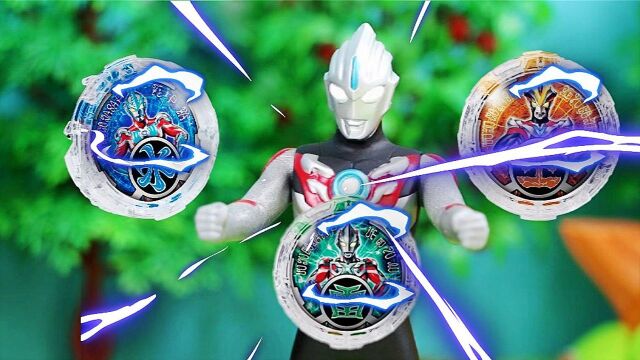 欧布召唤出三只罗布水晶,他会融合成什么形态?