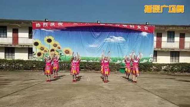 绿叶广场舞《新丽江三部曲》