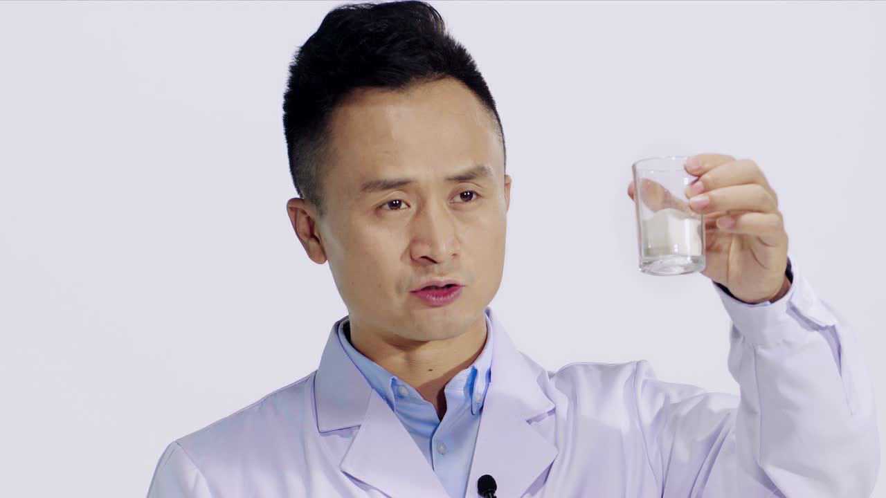 国际知名营养师王旭峰:胶原蛋白要这样补!