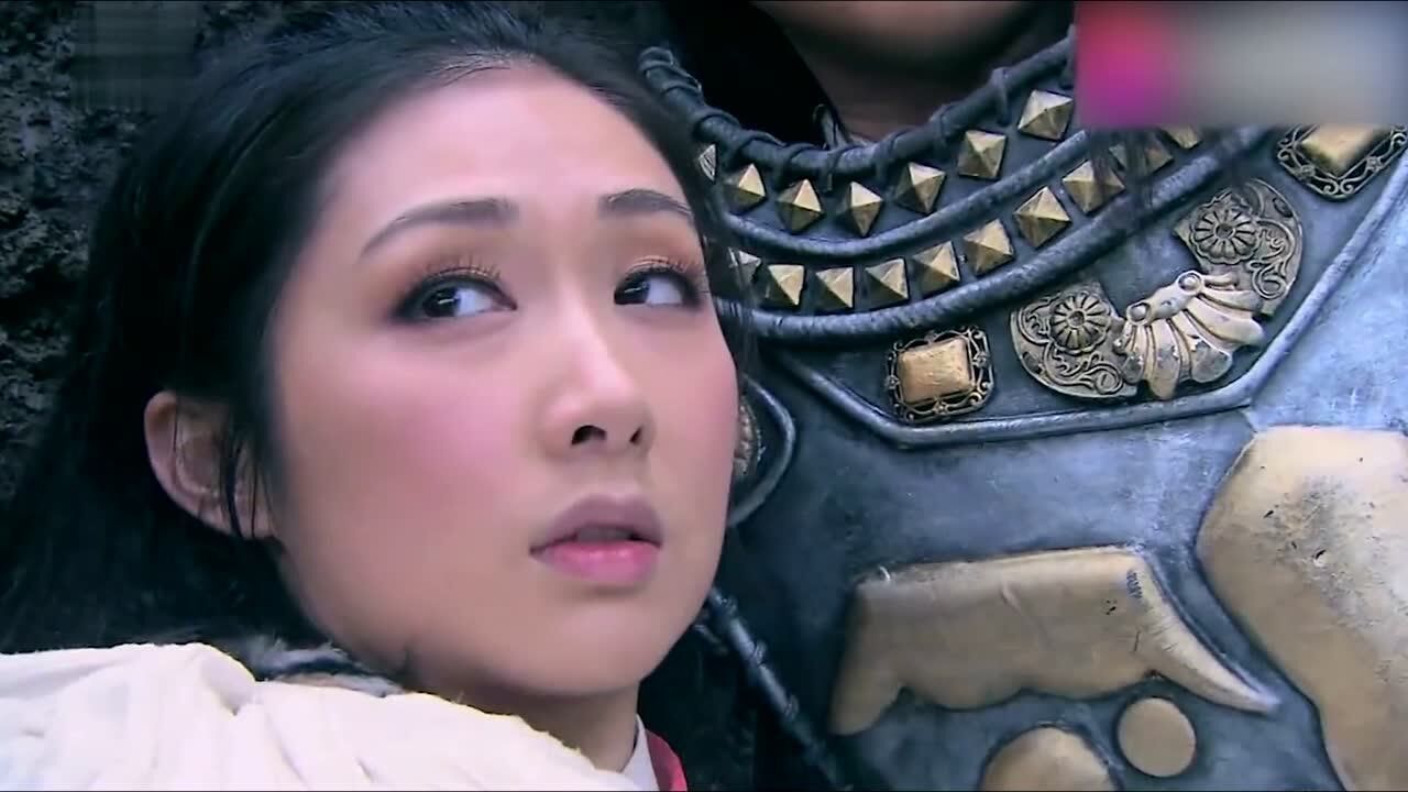 罗成抱着新月娥睡了一晚!_腾讯视频