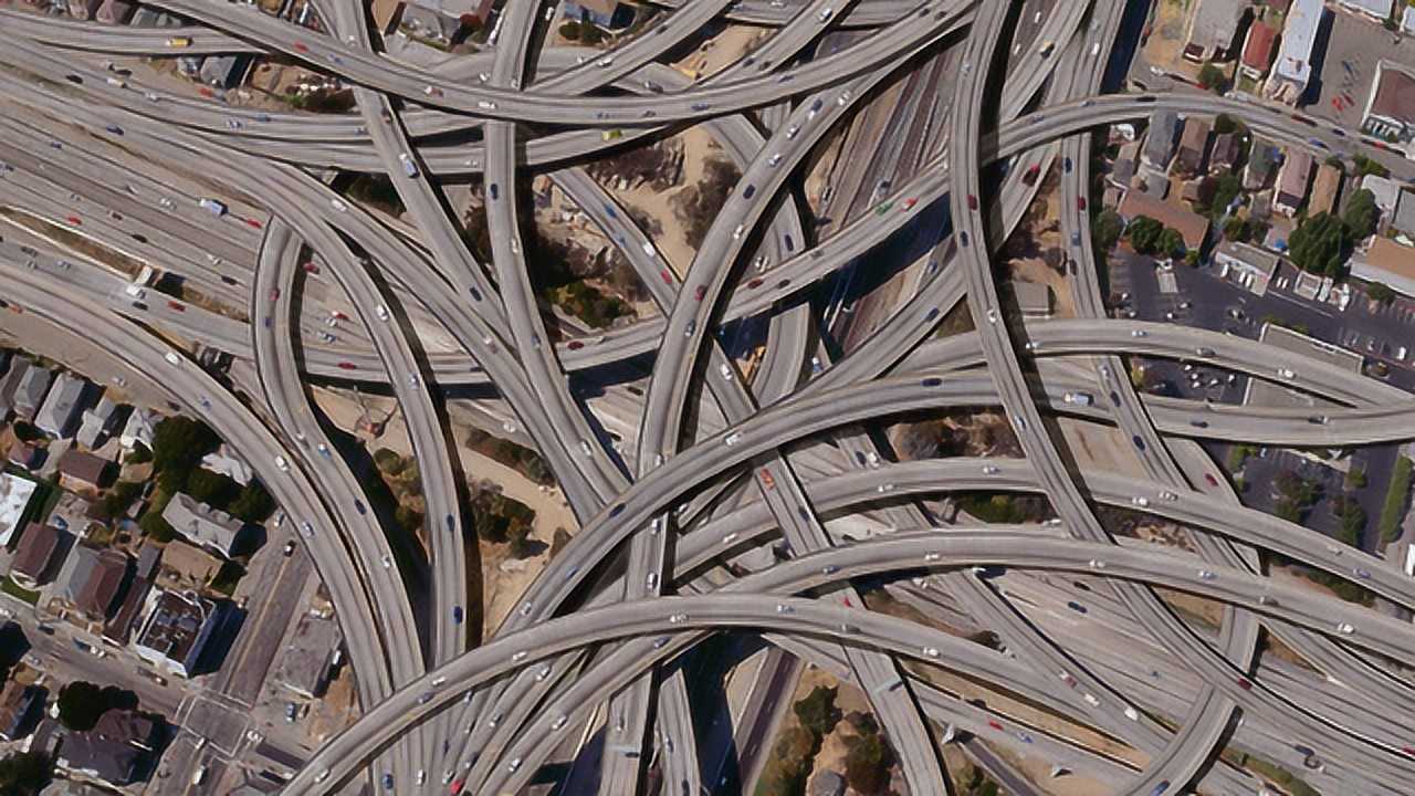 中国最复杂的立交桥,能让导航找不着北,跑错一个匝道就是一日游