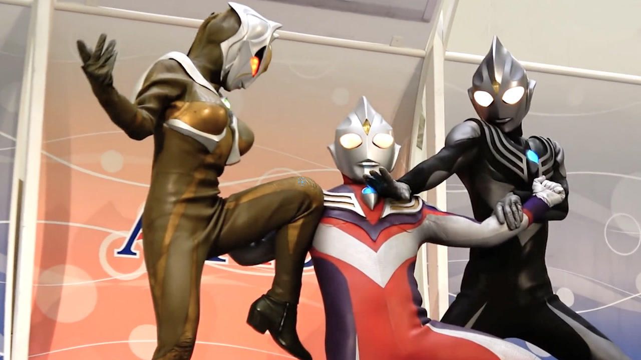 黑暗迪迦和卡蜜拉大战光明迪迦怎么会有两个迪迦奥特曼