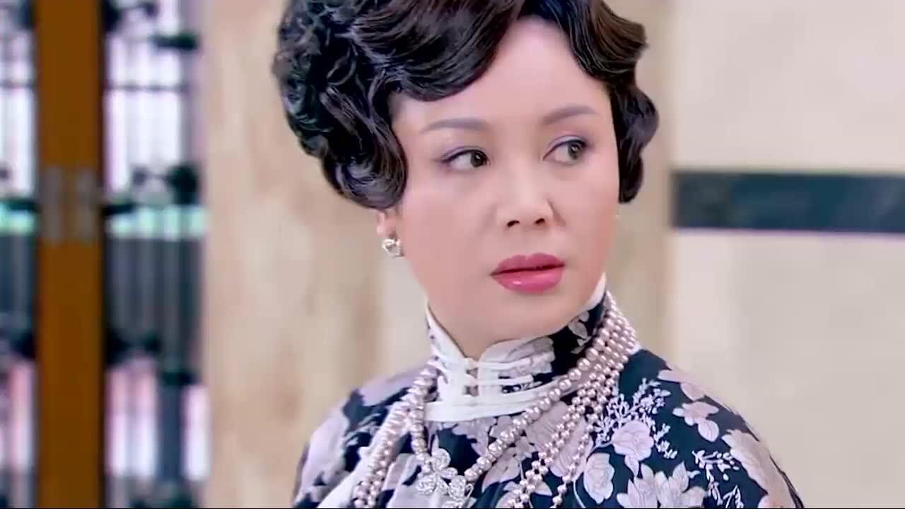 烽火佳人红羽渐渐多了青萍的感觉黎绍峰却让她别装得太过