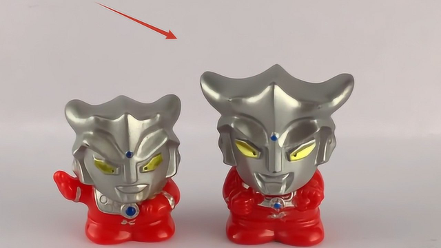 两个q版小雷欧奥特曼,看起来好可爱,他们之间有什么不同吗?