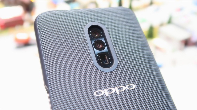 OPPO 10倍混合光学变焦技术详解 比相机更强是怎么做到的