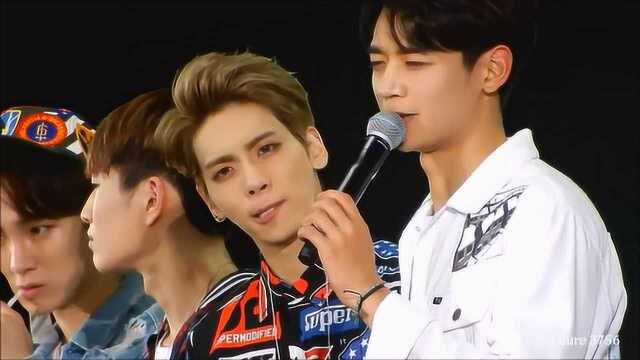 SHINee上海演唱会 金钟铉每一次说话那么真挚