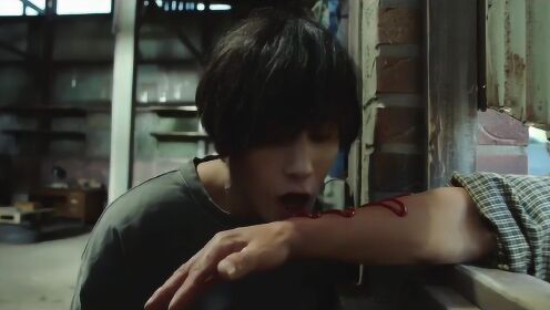 2019韩国最新丧尸电影，大家轮流让丧尸咬？结局反转太快