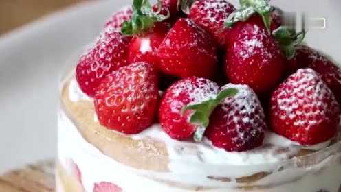 戚风草莓夹心蛋糕教你做免烤草莓蛋糕,简单易学还好吃