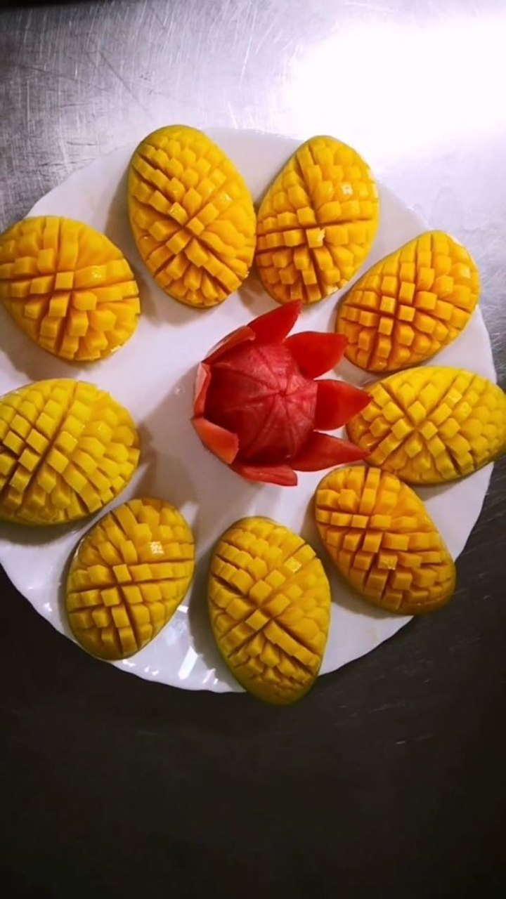 芒果简单切法,一看就会