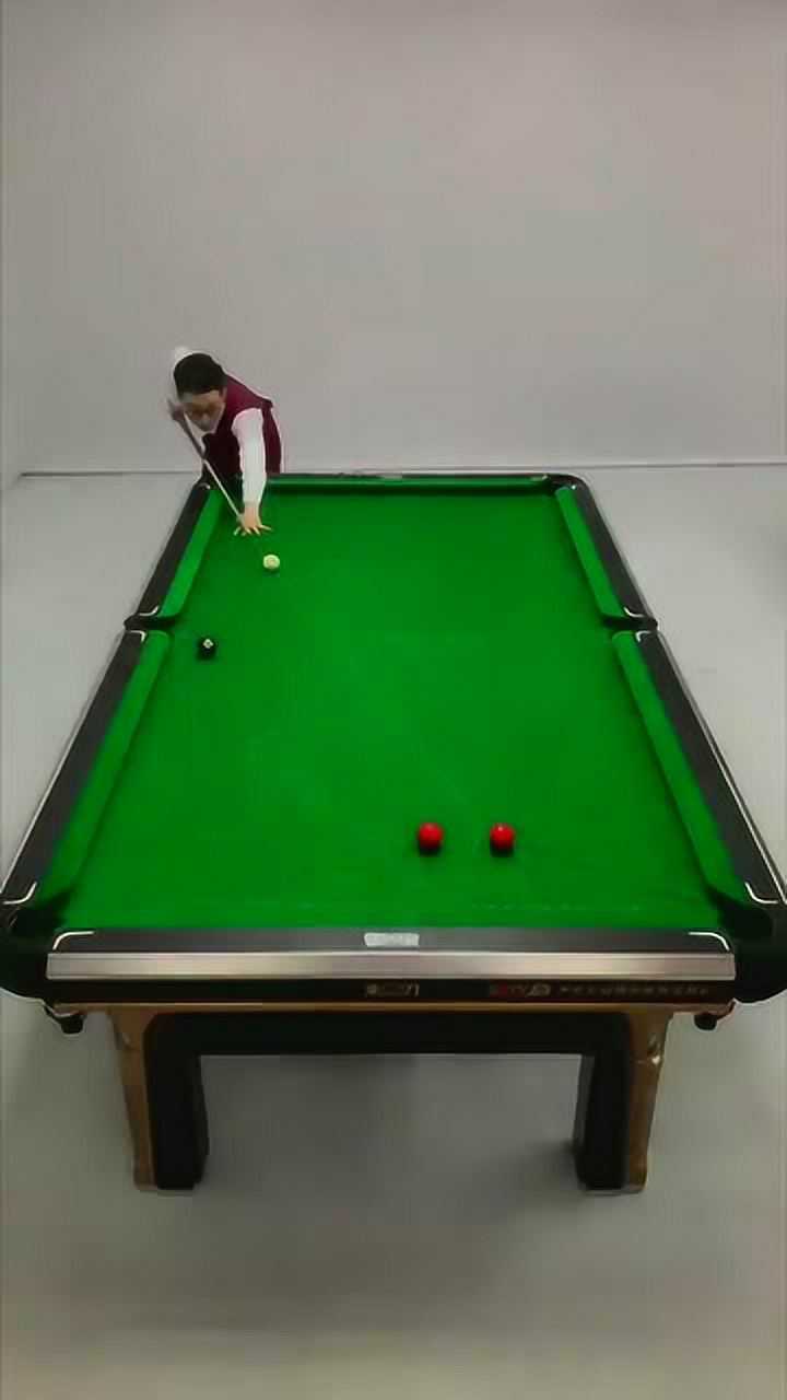 台球低杆减速加塞的瞄准技术