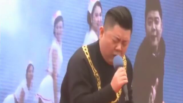 史不凡演唱河南神曲《我是不是恁哥》,八千万河南人都会唱