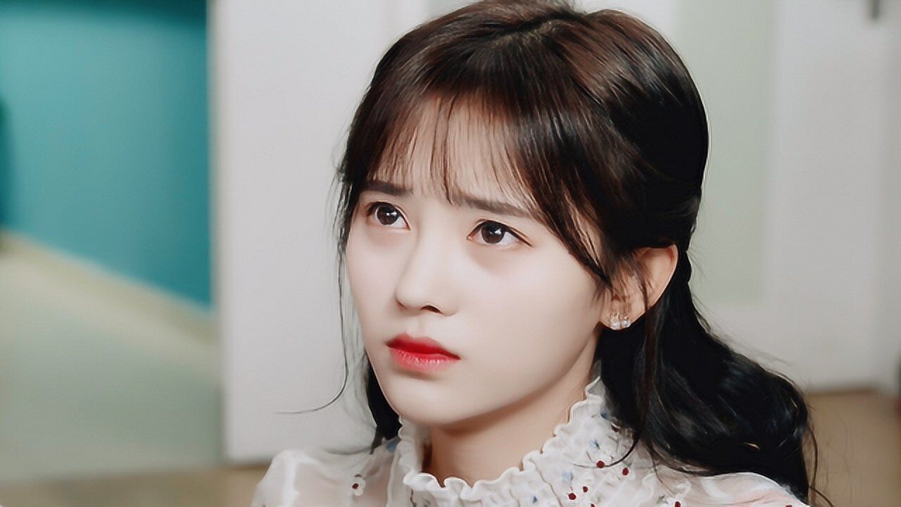 snh48鞠婧祎《孤独与诗》人美声更美,唱得真好听