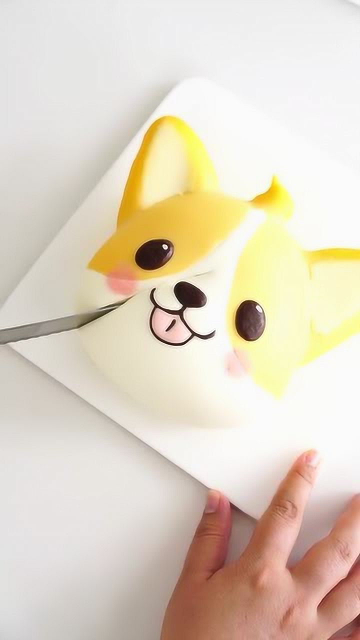 自做柯基小蛋糕,小柯基萌萌哒好漂亮