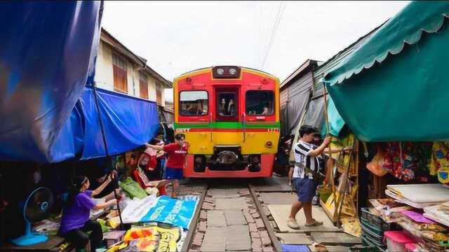 最危险的市场  泰国美功铁路市场