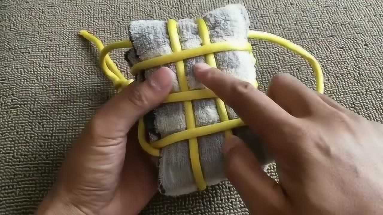 背包带三横压两竖的两种经典打法,军训及拉练应学技能